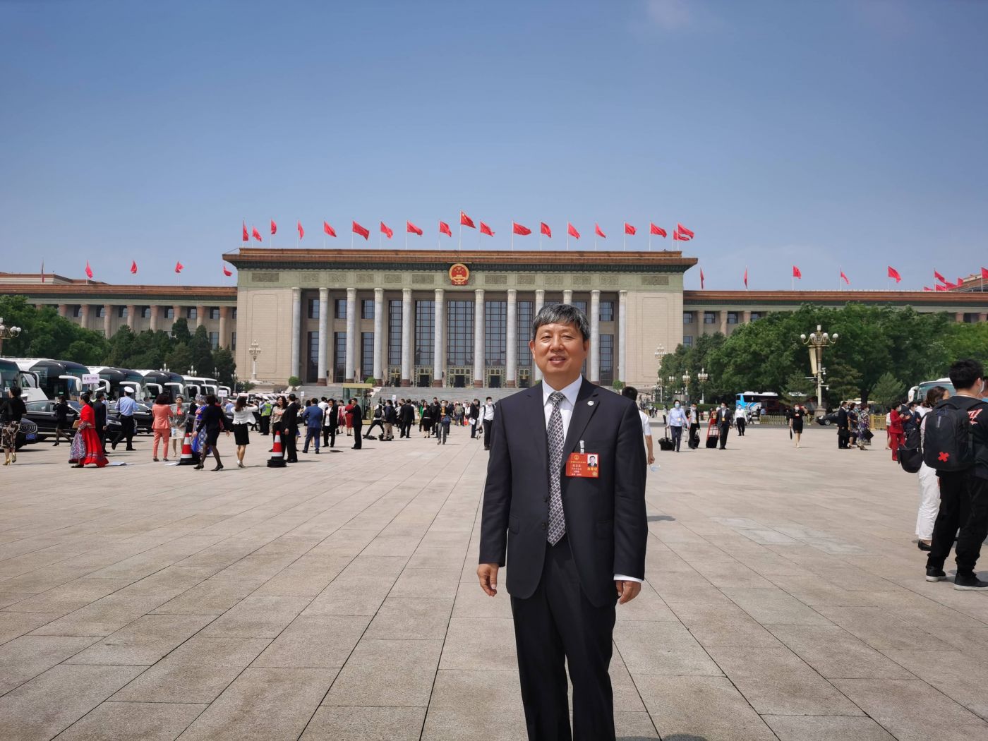 5. 全國人大代表、中國工程院院士、航空工業(yè)科技委副主任、中國航空研究院副院長樊會濤