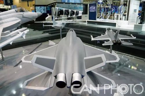 ?巴黎航展上的&ldquo;鶻鷹&rdquo;飛機(jī)