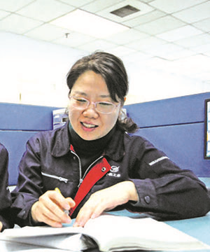 自主創新的航門女將&mdash;&mdash;記航空工業導彈院總體所首席專家章惠君